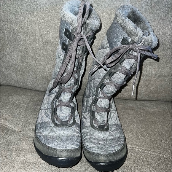 Columbia Women's Minx Mid II Omni-Heat Twill Apres Boots Size 9 - Picture 2 of 7